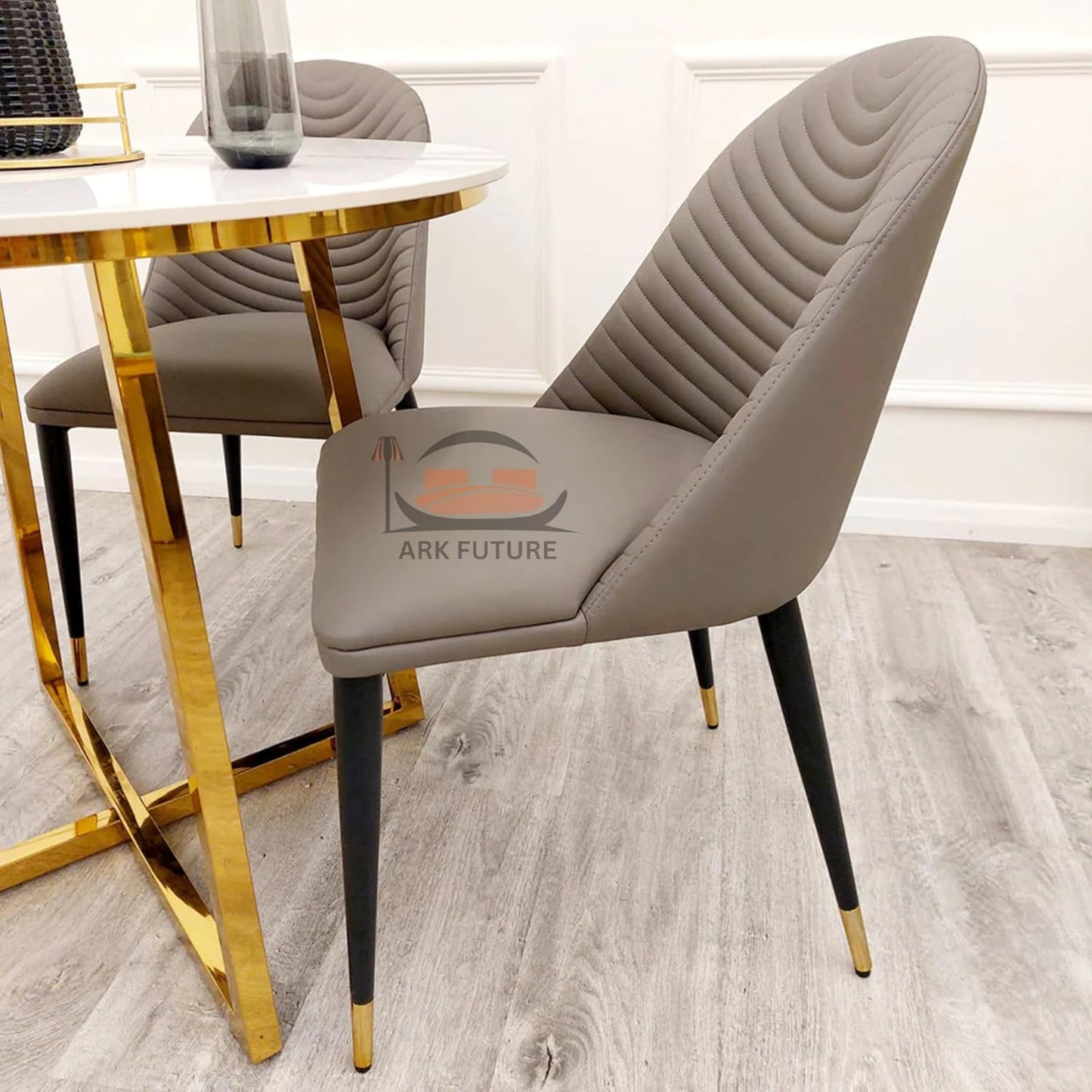 Alba Leather Dining Chair – Modern Design with Sturdy Legs
