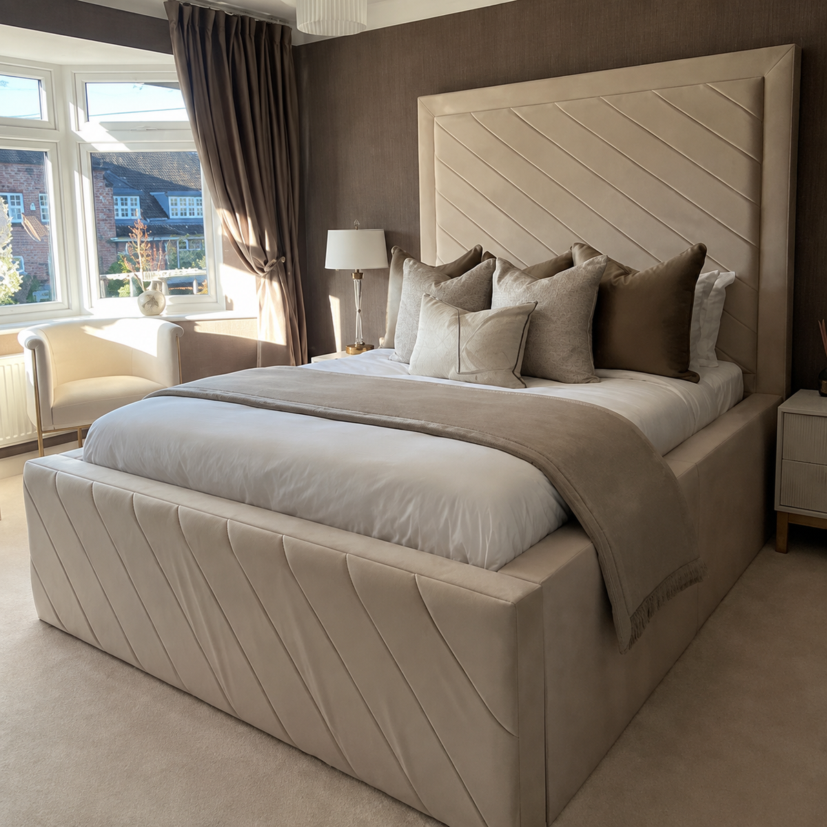 Sienna Upholstered Bed With High Siderails