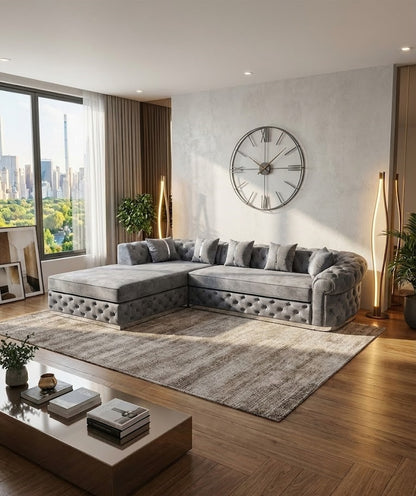 Sperryville Upholstered Sofa in Chesterfield Design