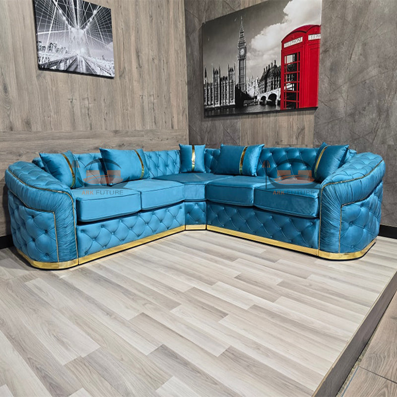 Soho Chesterfield Sofa in Plush Velvet Fabric