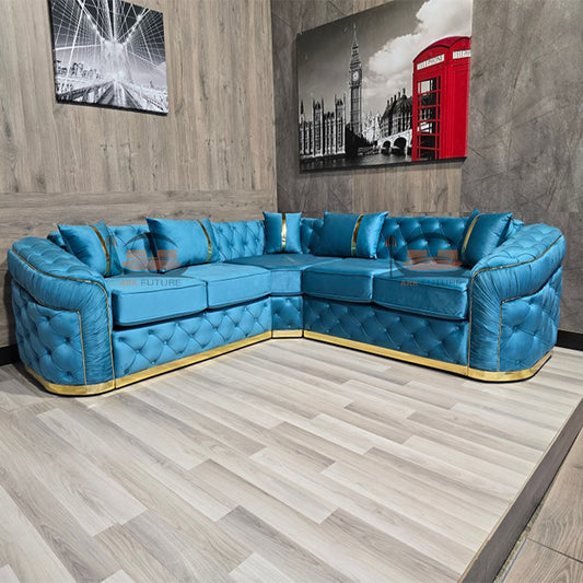 Soho Chesterfield Sofa in Plush Velvet Fabric