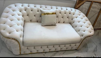 Starbuck Chesterfield Ambassador 3 Seater Sofa in Plush Velvet Fabric